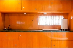 Yacht-Rentals-in-cancun-frenesia-48-pies-4
