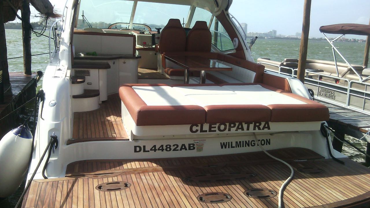 48 ft. Sea Ray New Yacht Charter Cancun