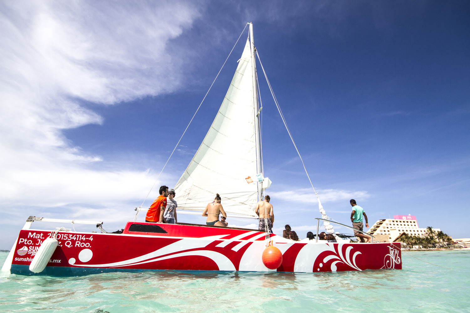 Low Price Catamaran Charter in cancun