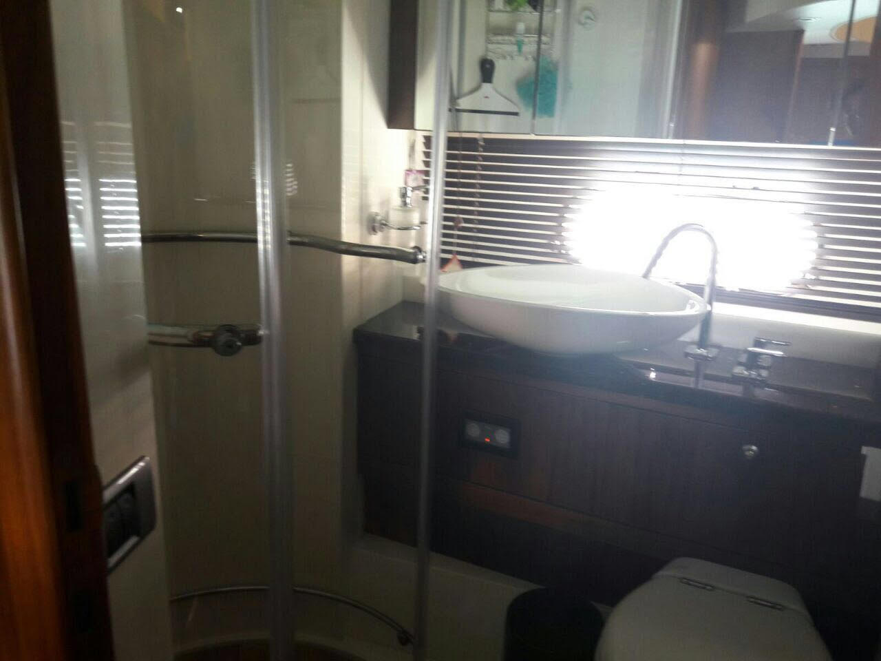 64 Sunseeker Manhathan  Yacht Charter in Cancun