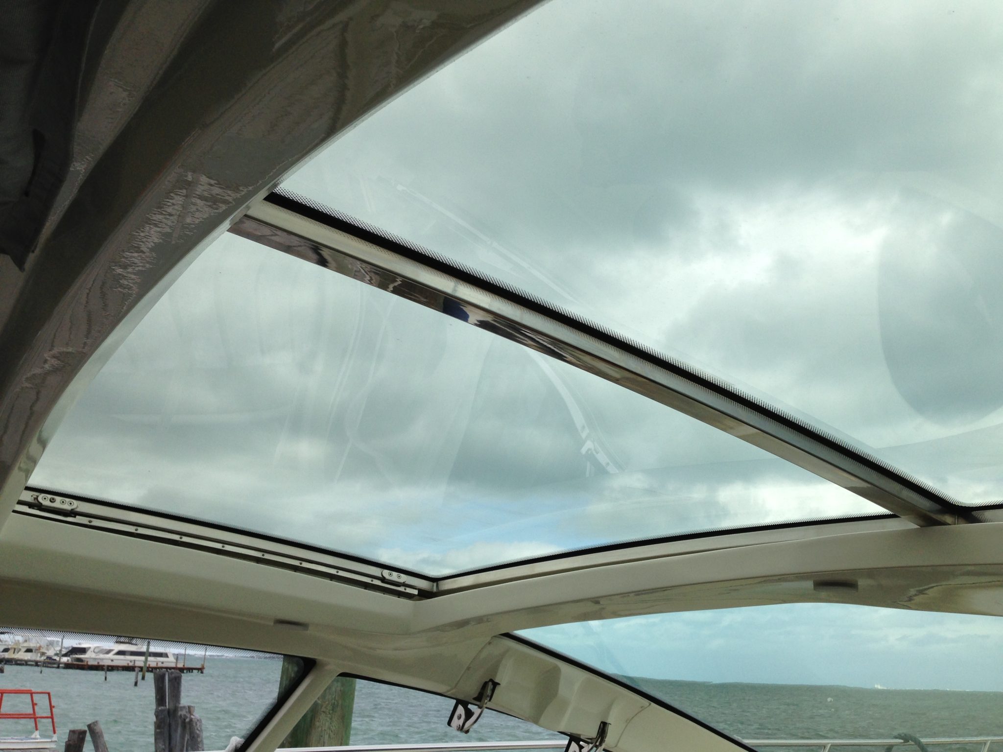Atlantis 55′ Yacht Rental in Cancun