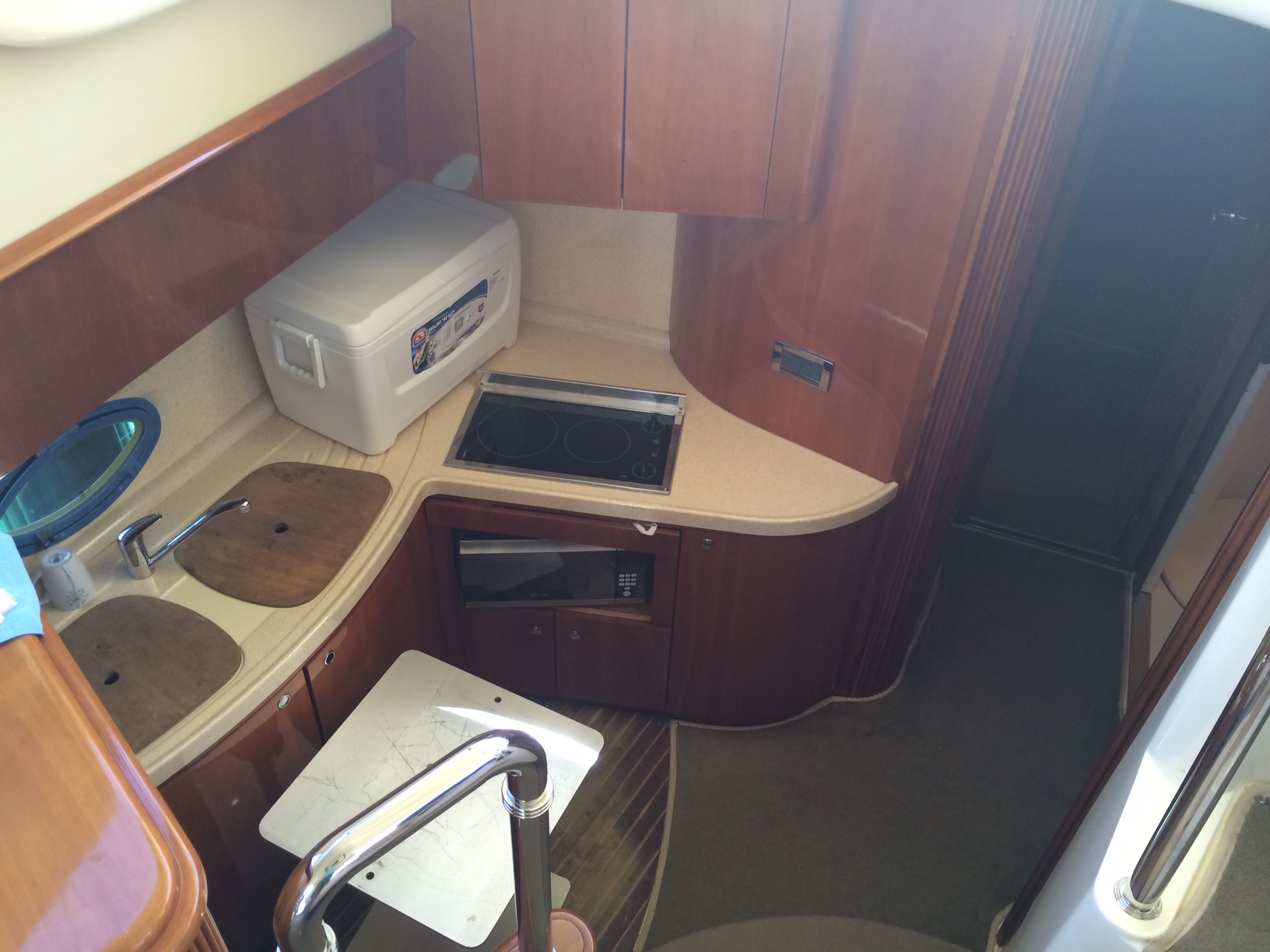 43 ft Azimut 2007 Yacht Charter Cancun
