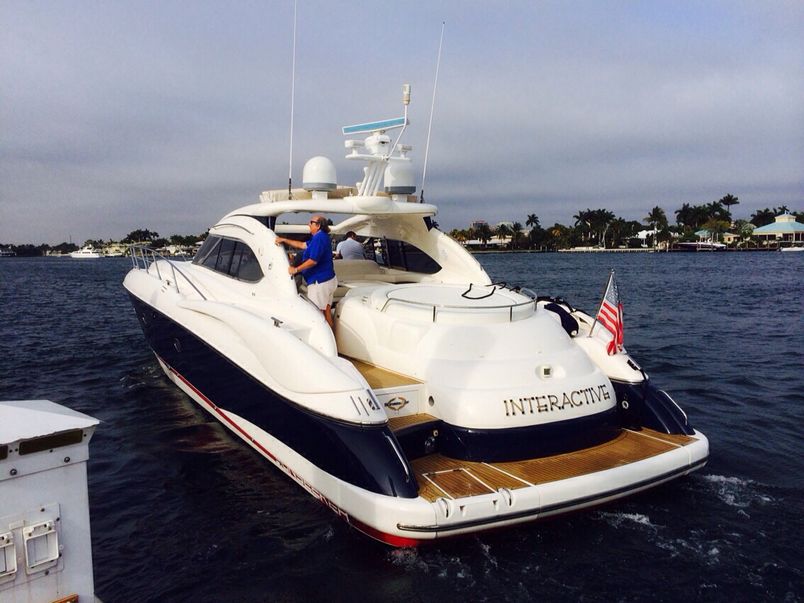 60´ Sunseeker Yacht Charter Cancun
