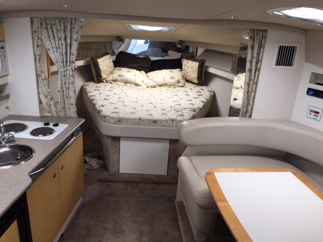 34´ Formula Yacht Charter Cancun