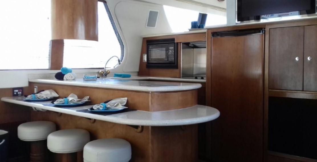 LARGE YACHT RENTAL CANCUN MEGA YACHTS 15