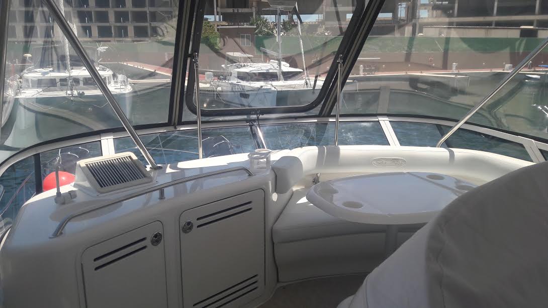RENTA DE YATES EN CANCUN SEA RAY SEDAN BRIGE 12