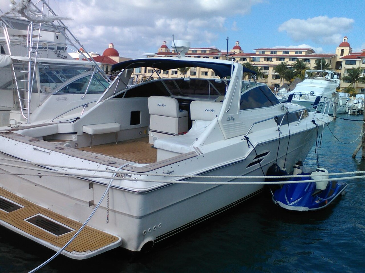 RENTA DE YATES EN CANCUN Y RIVIERA MAYA SEA RAY 46 2 2