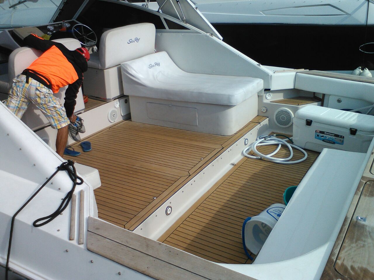 RENTA DE YATES EN CANCUN Y RIVIERA MAYA SEA RAY 465 6