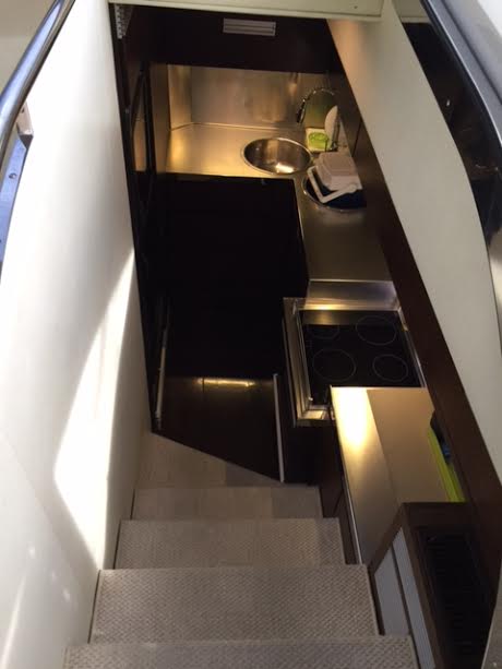 YACHT RENTAL IN CANCUN AZIMUT 68 S LUXURY SERVICE 10