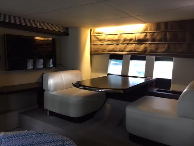 YACHT RENTAL IN CANCUN AZIMUT 68 S LUXURY SERVICE 8