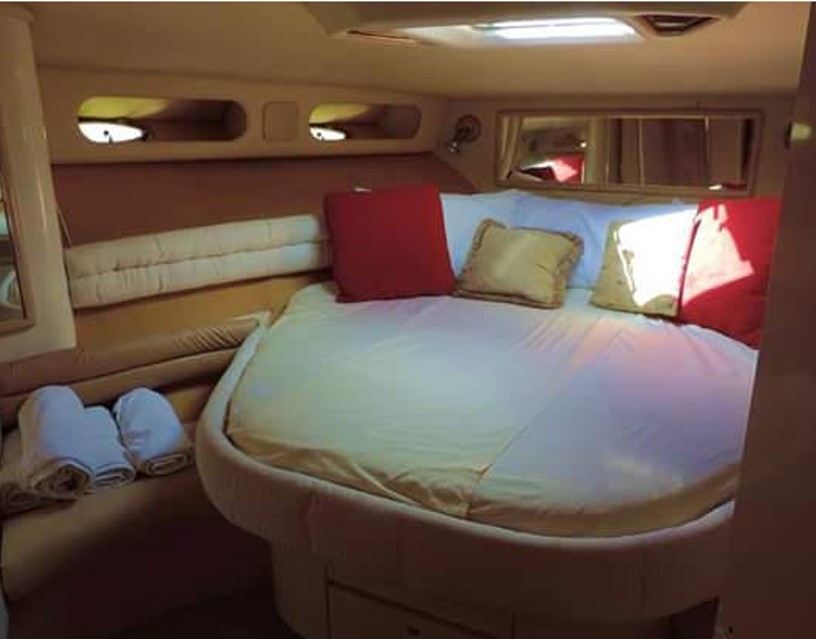 YACHT RENTALS IN CANCUN PRIVATE CHARTER SEA RAY 63 FEET 12