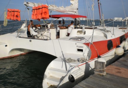 Catamaran 40 rental cancun