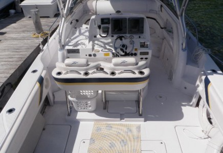 Donzi 38 boat rental cancun 4