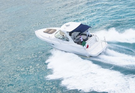Four winns 41 yacht rental cancun 6