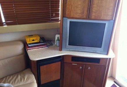 Meridian 46 yacht rental cancun 3