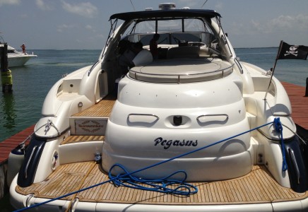 Sunseeker 58 predator yacht rental cancun 2