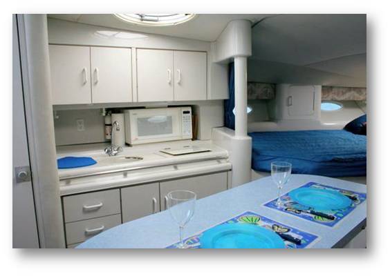 Yates Riviera Maya Chris Craft Crowne 34 12