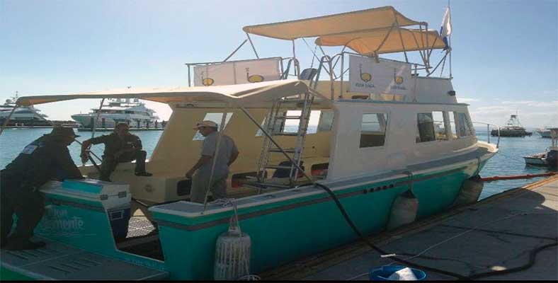 RENTA DE YATES DE LUJO EN COZUMEL DON CLEMENTE 18