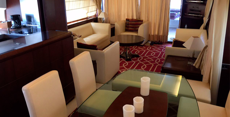 RENTA DE YATES EN CANCUN AZIMUT 75 PIES 17