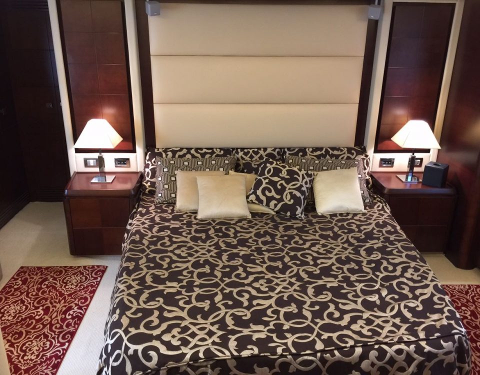 Renta de yates de lujo en Cancun, Renta de mega yates, Chárter privado en yate, Caribe Mexicano, Cancún, Isla Mujeres, Puerto Morelos, Puerto Aventuras, Puerto Cancun, Playa del Carmen, Azimut 75 pies