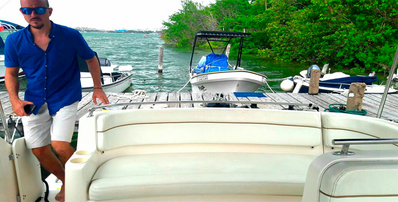 RENTA DE YATES EN CANCUN RINKER 33 PIES 2