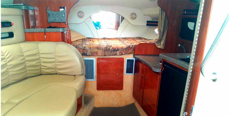 RENTA DE YATES EN CANCUN RINKER 33 PIES 6