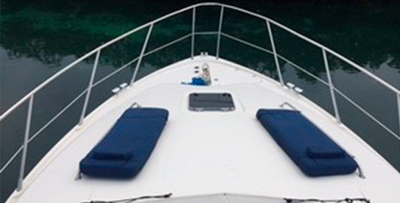 RENTA DE YATES EN CANCUN SEA LINE 45 PIES 9