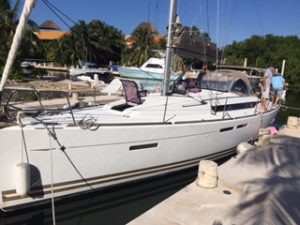 sailboat jeanneau 42 yacht rentals cancun